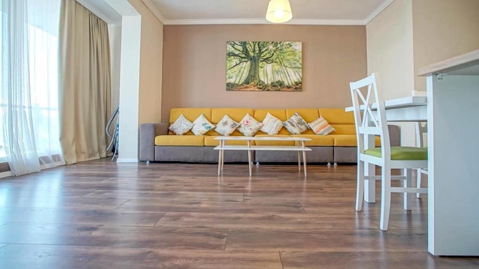 Central Maximus Apartment บราชอฟ ภายนอก รูปภาพ