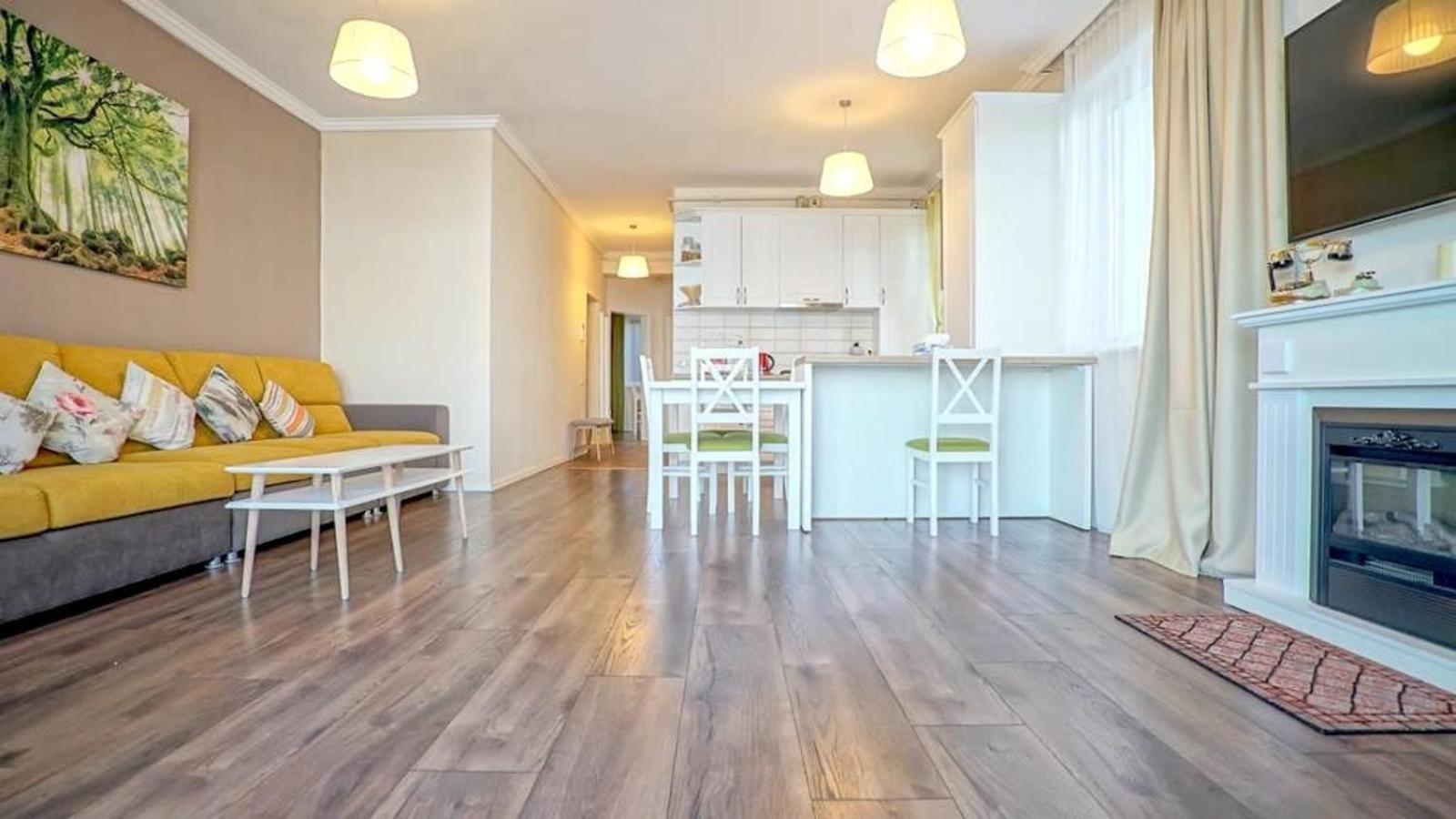 Central Maximus Apartment บราชอฟ ภายนอก รูปภาพ