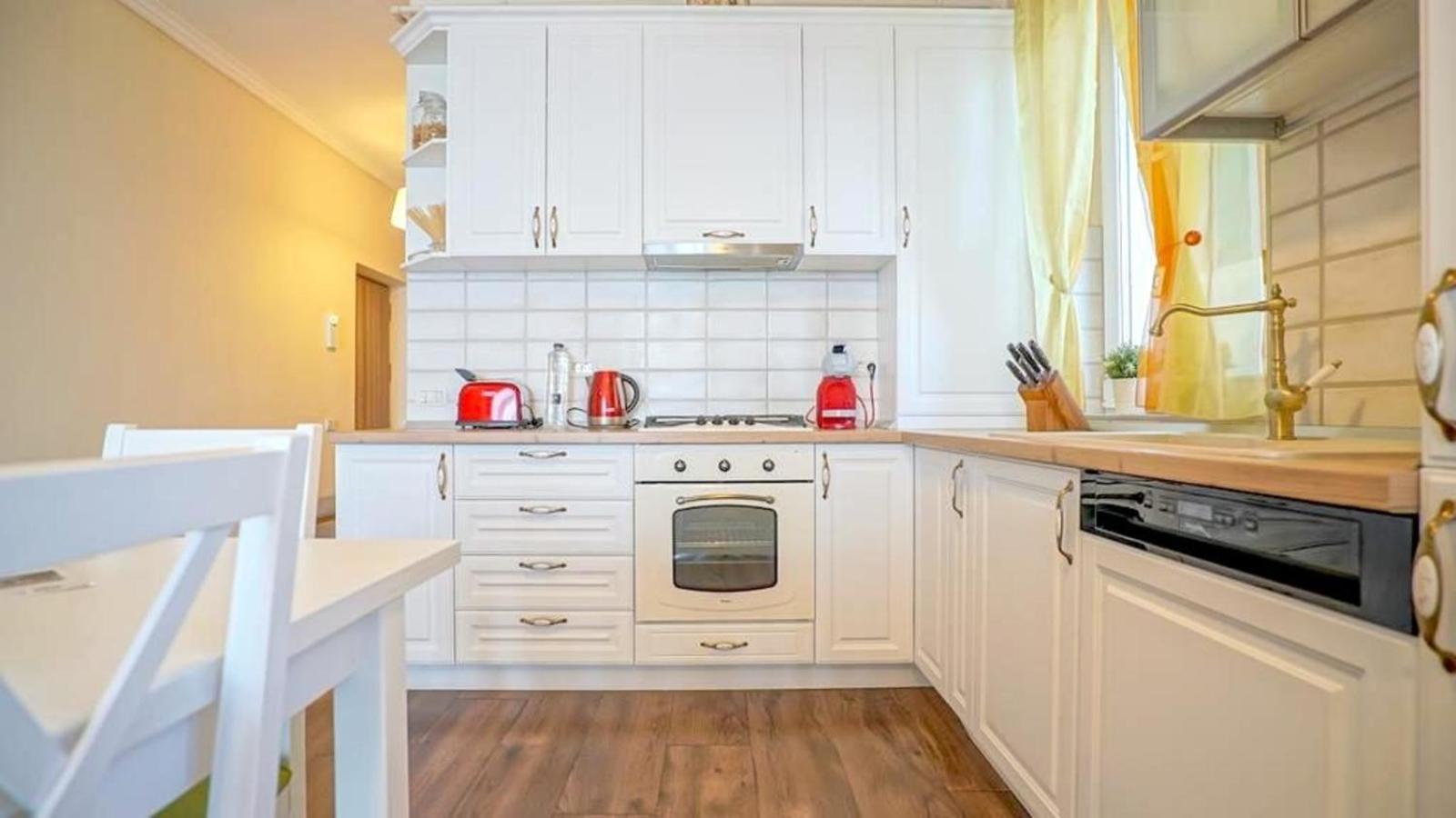 Central Maximus Apartment บราชอฟ ภายนอก รูปภาพ