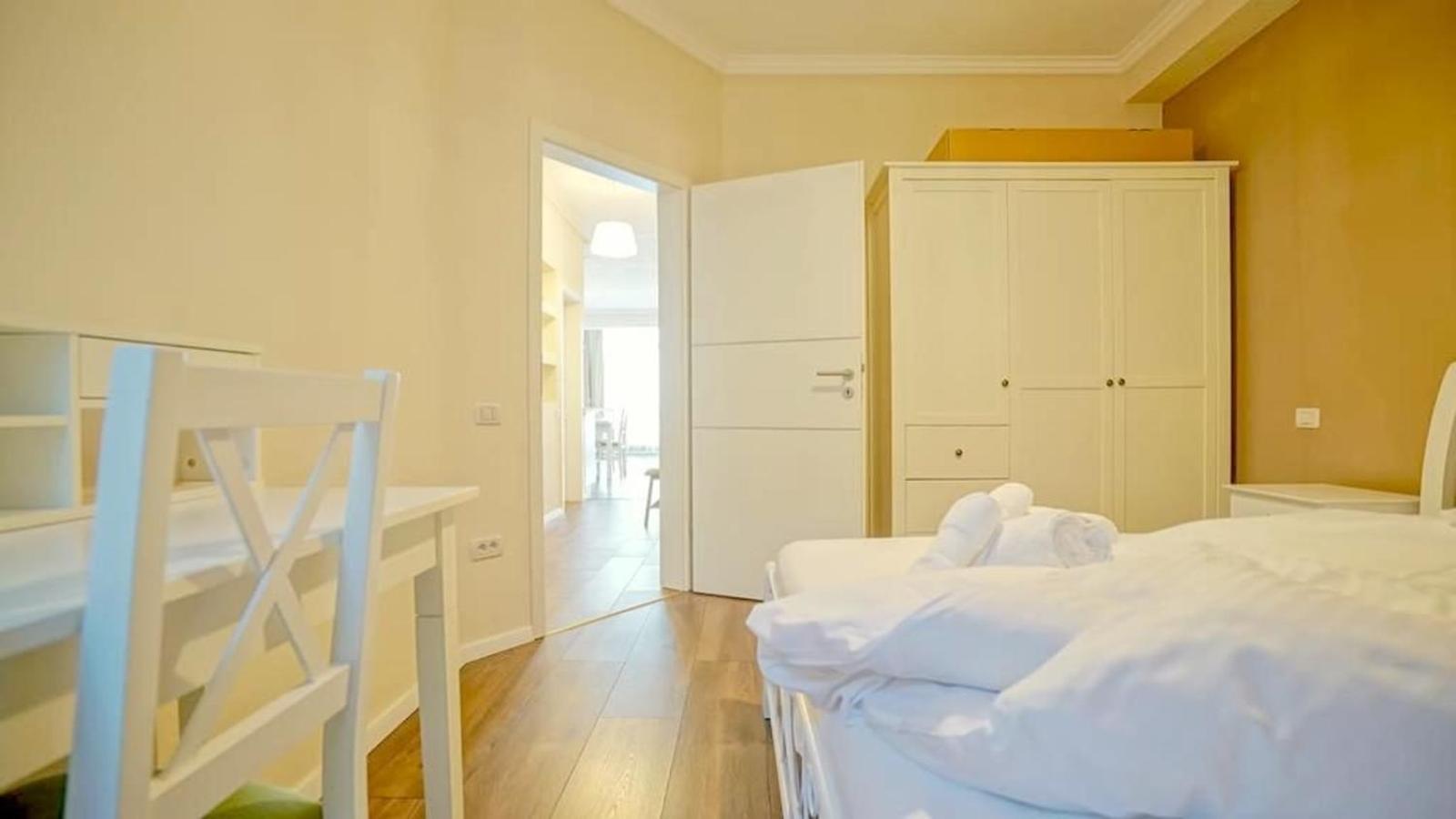 Central Maximus Apartment บราชอฟ ภายนอก รูปภาพ